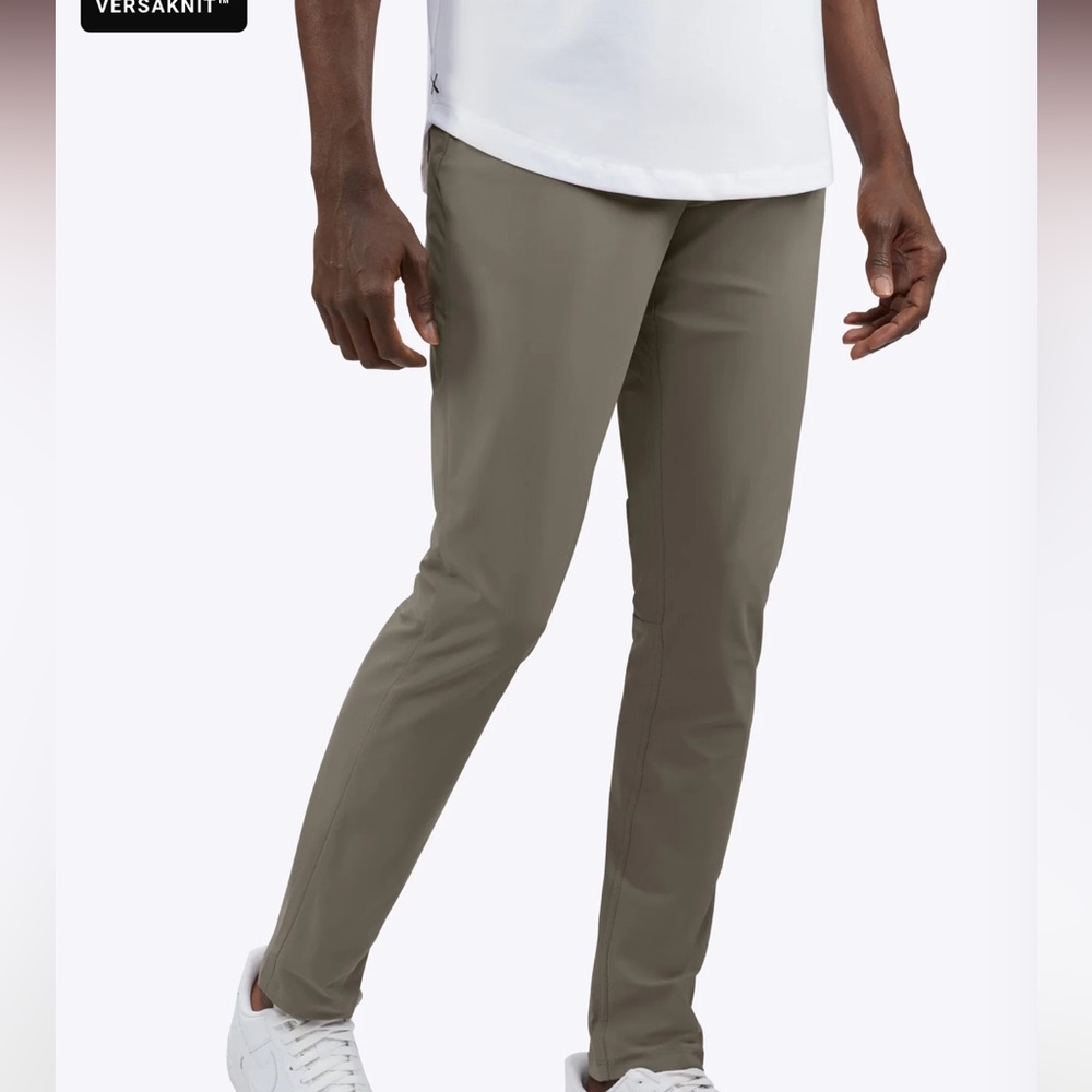 NWT- cuts men’s pants size 32x34.